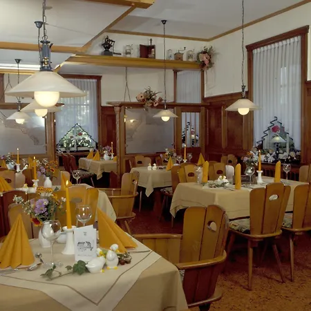 Hotel Link & Restaurant Sontra